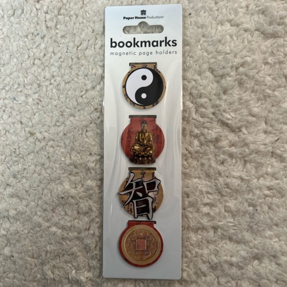 ☀️2/$8☀️Paper House "Far East" Magnetic Bookmark or Paperclips Set of 4
